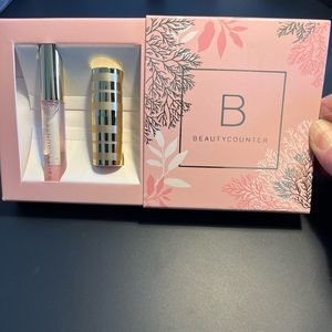 Beautycounter Transforming lipstick lipgloss Duo Set